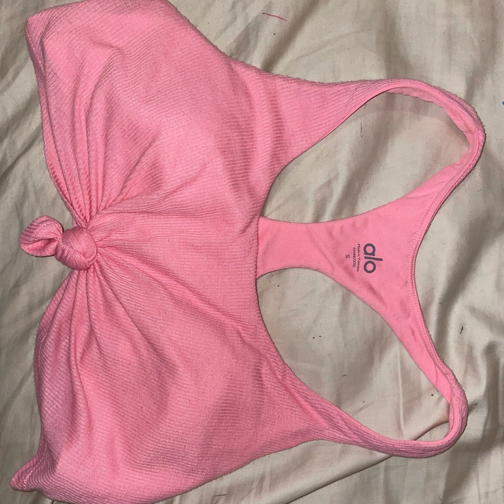Ali yoga knot top